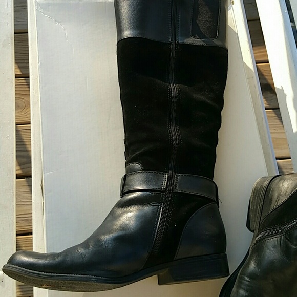 Suede boots - Picture 2 of 5